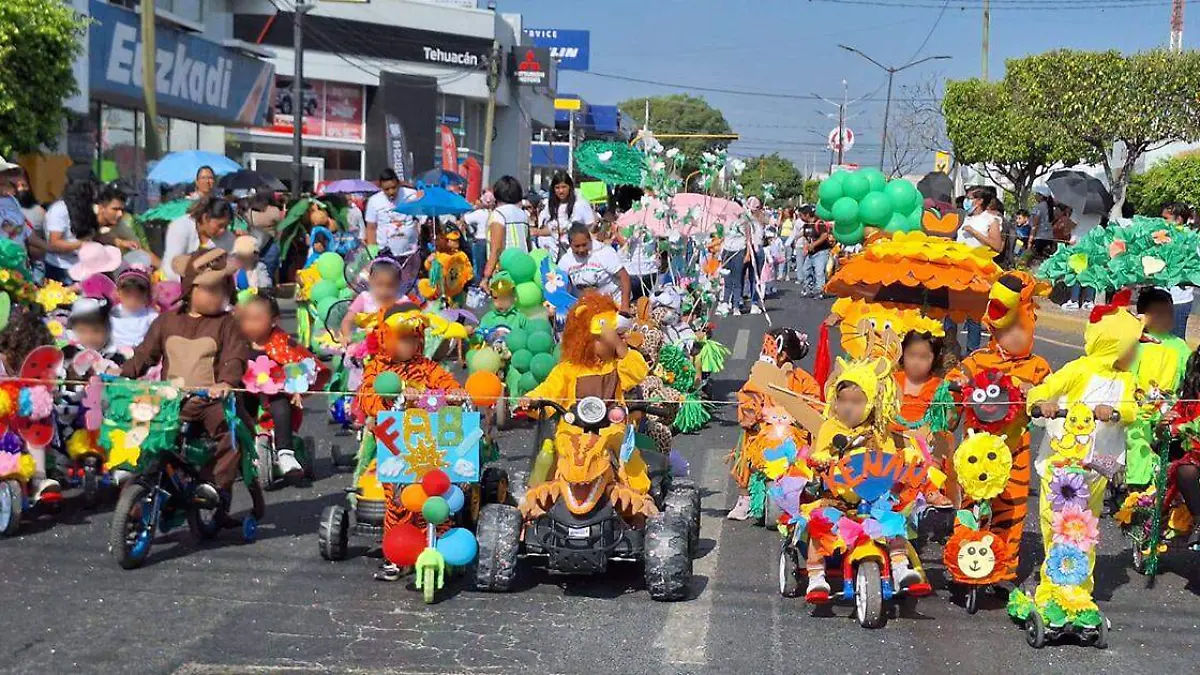 Desfile de primavera Tehuacán